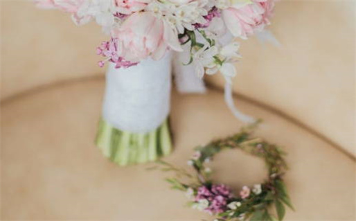 称骨算命几斤几两查询表(称骨算命几斤几两查询表免费)