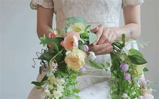 今日农历二〇二七年六月十一黄历完婚不适合吗,结婚吉日