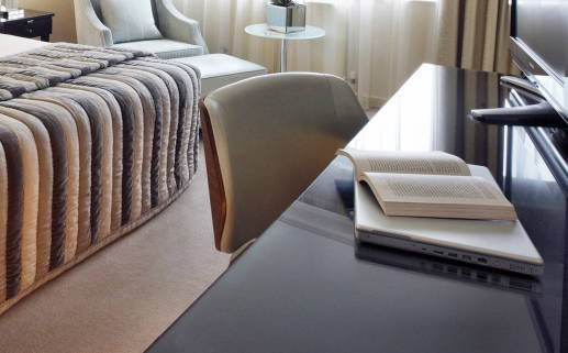 农历二〇二九年二月初一黄历入新宅不适宜吗,乔迁吉日查询