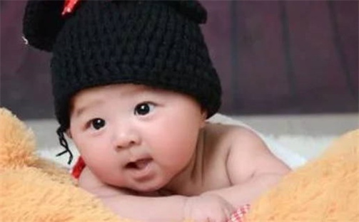 李姓男宝宝精致典雅名字大全，含详细五行分析