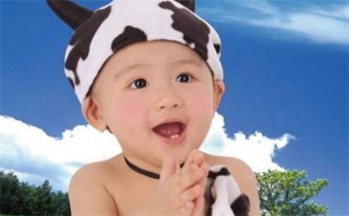 周姓男孩子起名技巧：2026年05月03日生辰八字取名指南