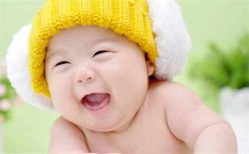 张姓男生五行八字取名：诗意唯美好名字推荐