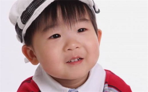 黄姓2026年04月30日出生男孩子取名宜用字大全