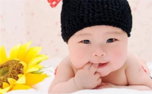 2026.03.22生的赵姓男宝宝取名常见误区与高分名字推荐