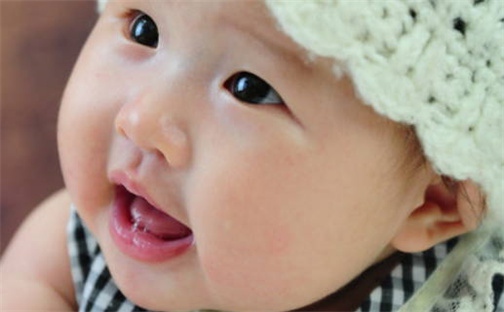 王姓2026年05月18日出生的女孩子命理分析与起名攻略